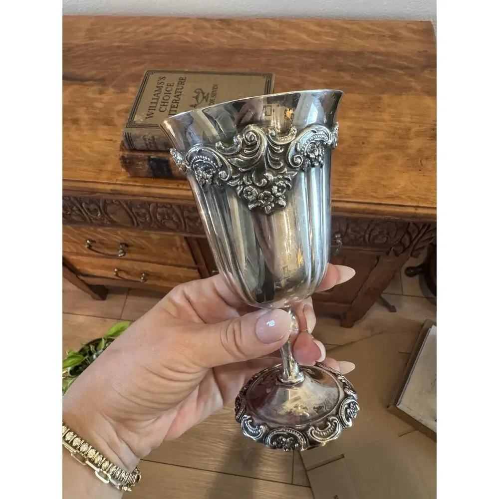 Wallace Baroque Silverplate Water Goblet #237 Gold Wash Interior 6.25”